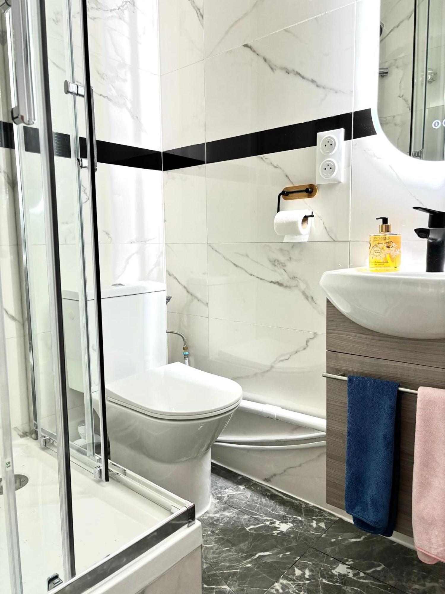 Accommodatie bij particulieren Lucas Salle De Bain Privative Parijs